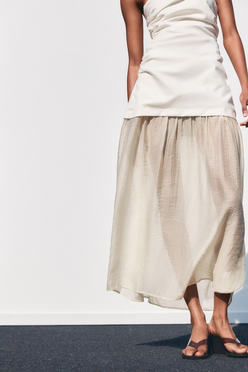 Contrast Strapless Maxi Dress