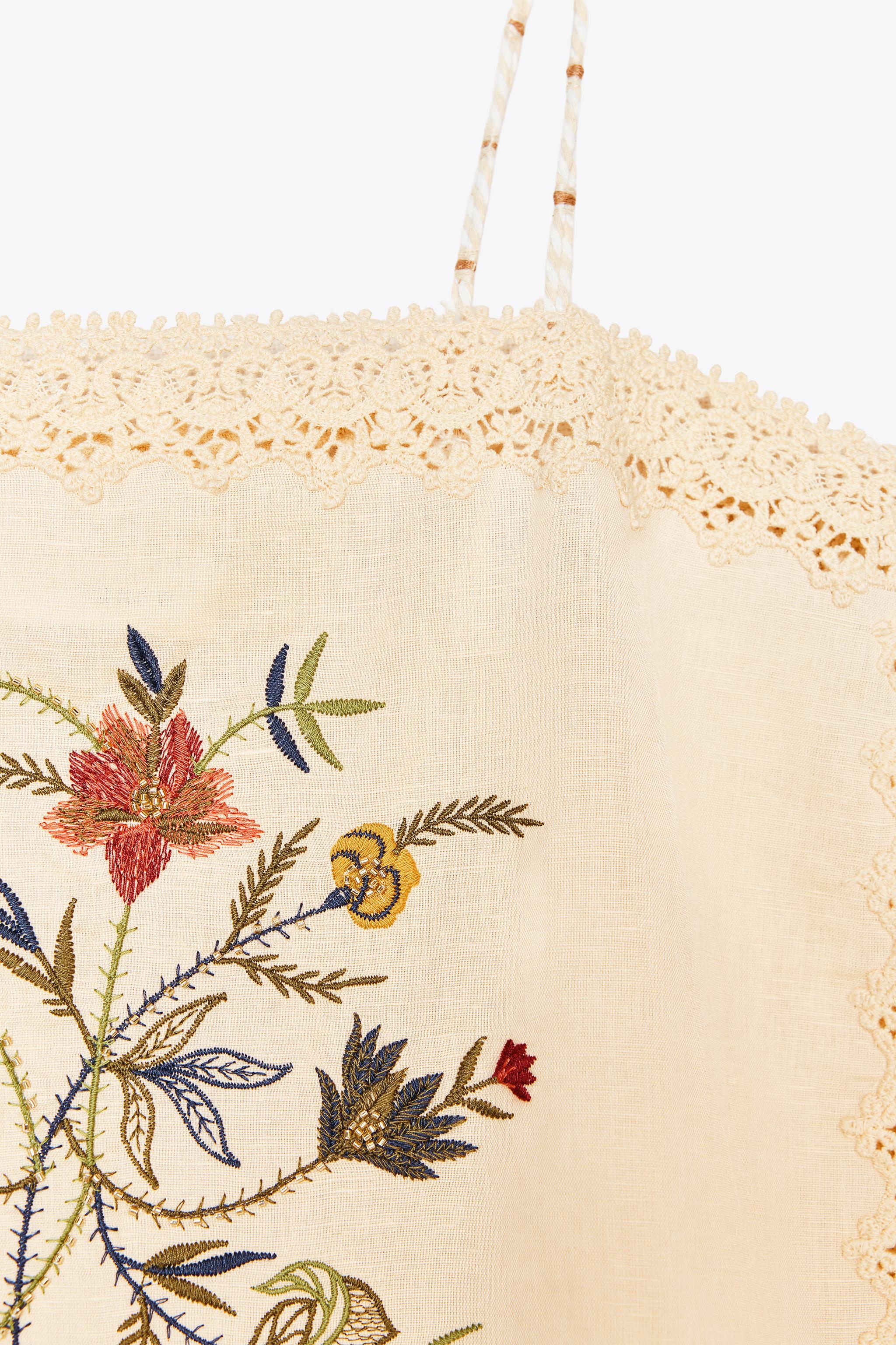 Ecru Embroidered Set